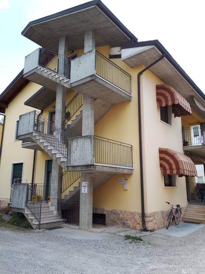 Апартаменты Casa Madonnina Доссобуоно Экстерьер фото